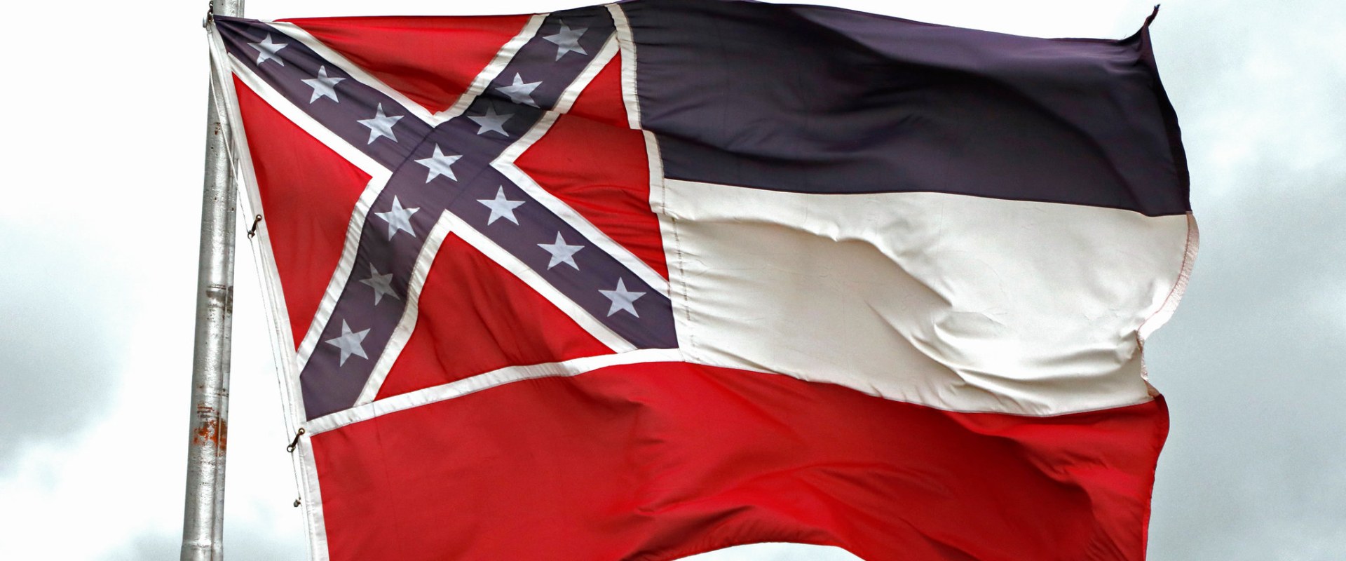 The Influence of Neighboring States on Politics in Southeastern Mississippi